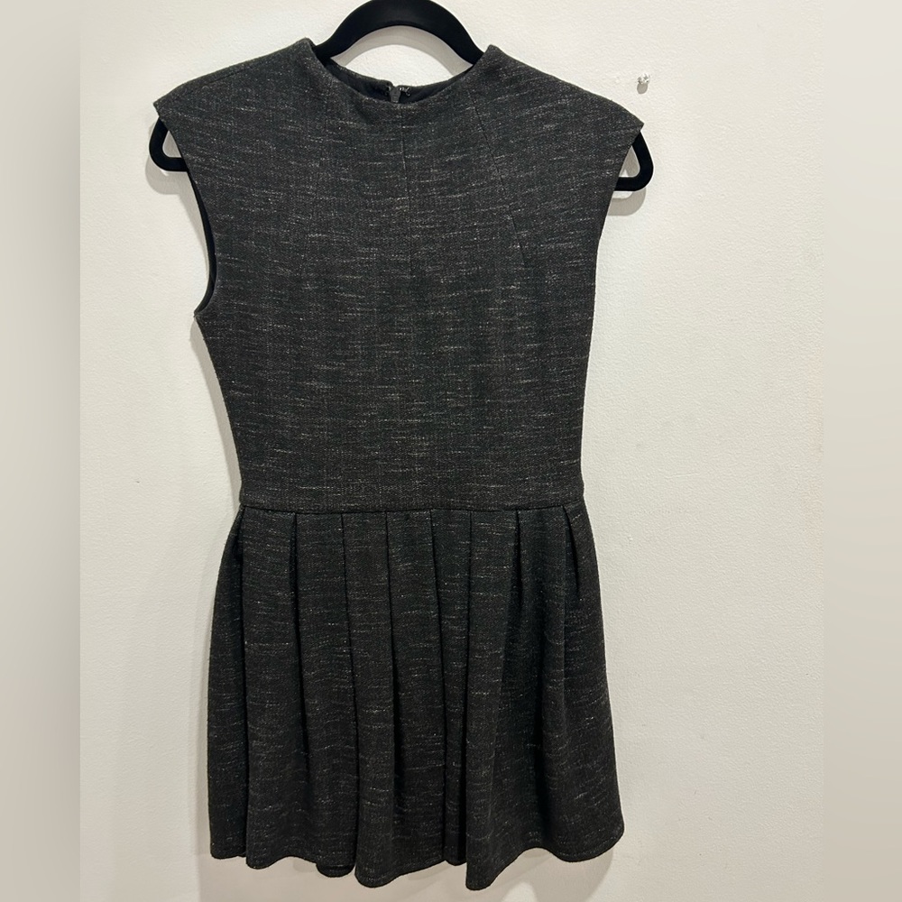 Aritzia dress size 4